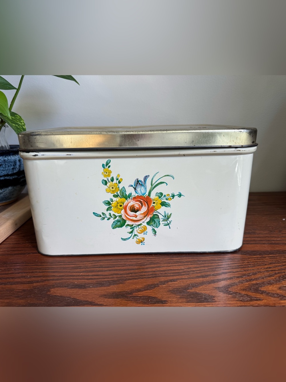 Vintage Tin Bread Box by Decoware Made in USA